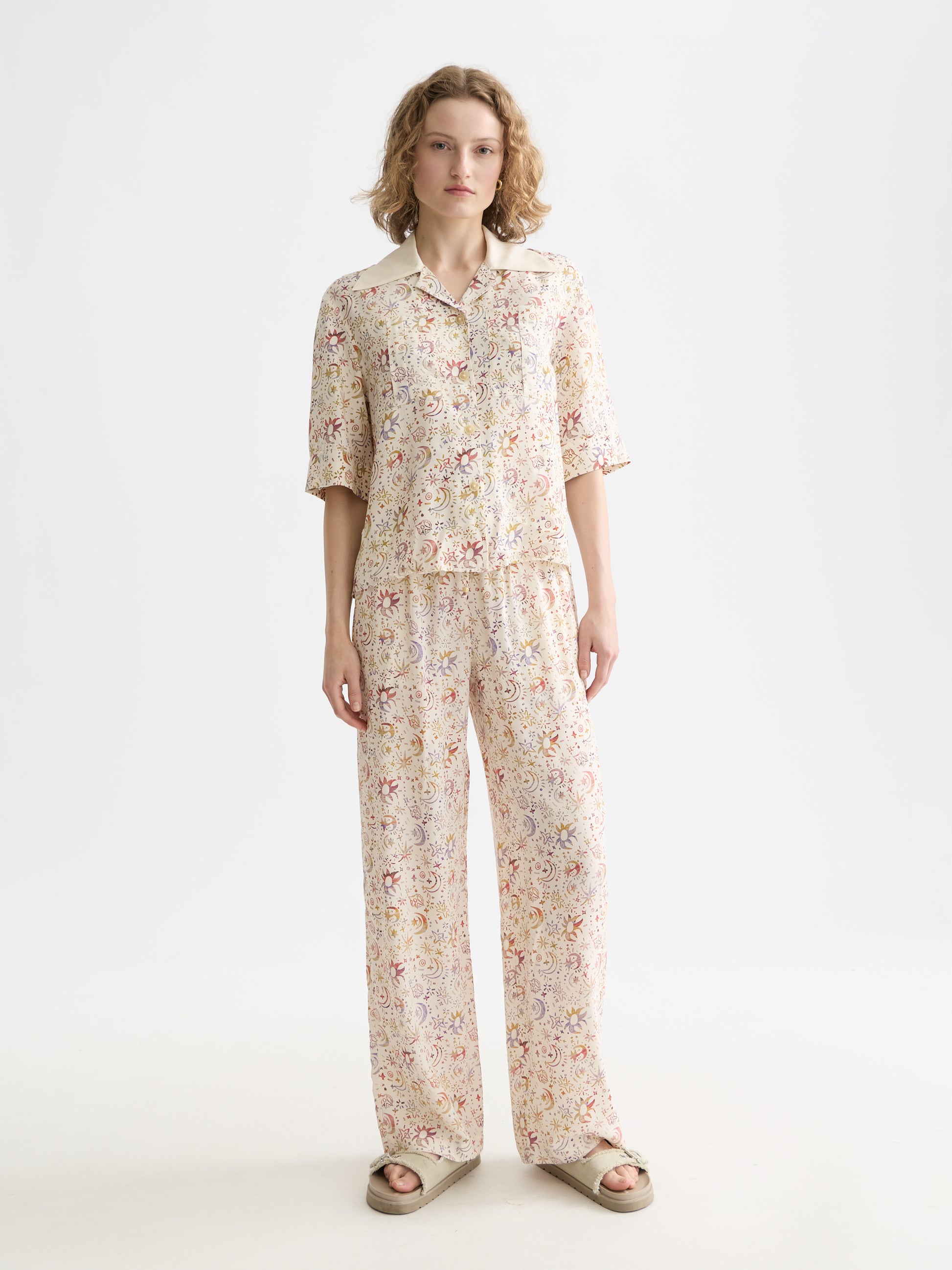 Gray חולצה מכופתרת קצרה לנשים Printed Viscose SCOTCH & SODA
