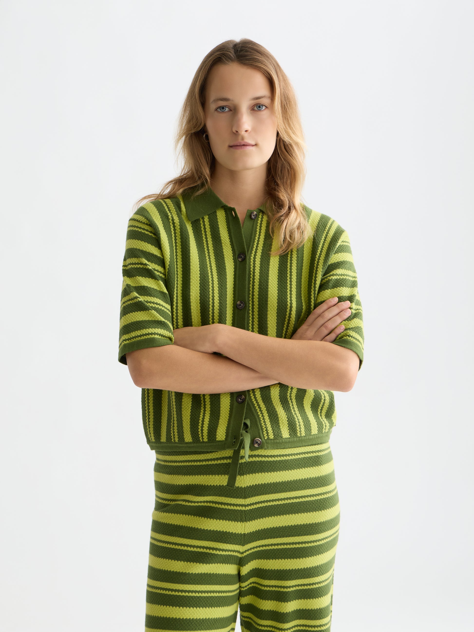 Lavender חולצת פולו קצרה לנשים Textured Vertical Stripe Knitted Tee SCOTCH & SODA