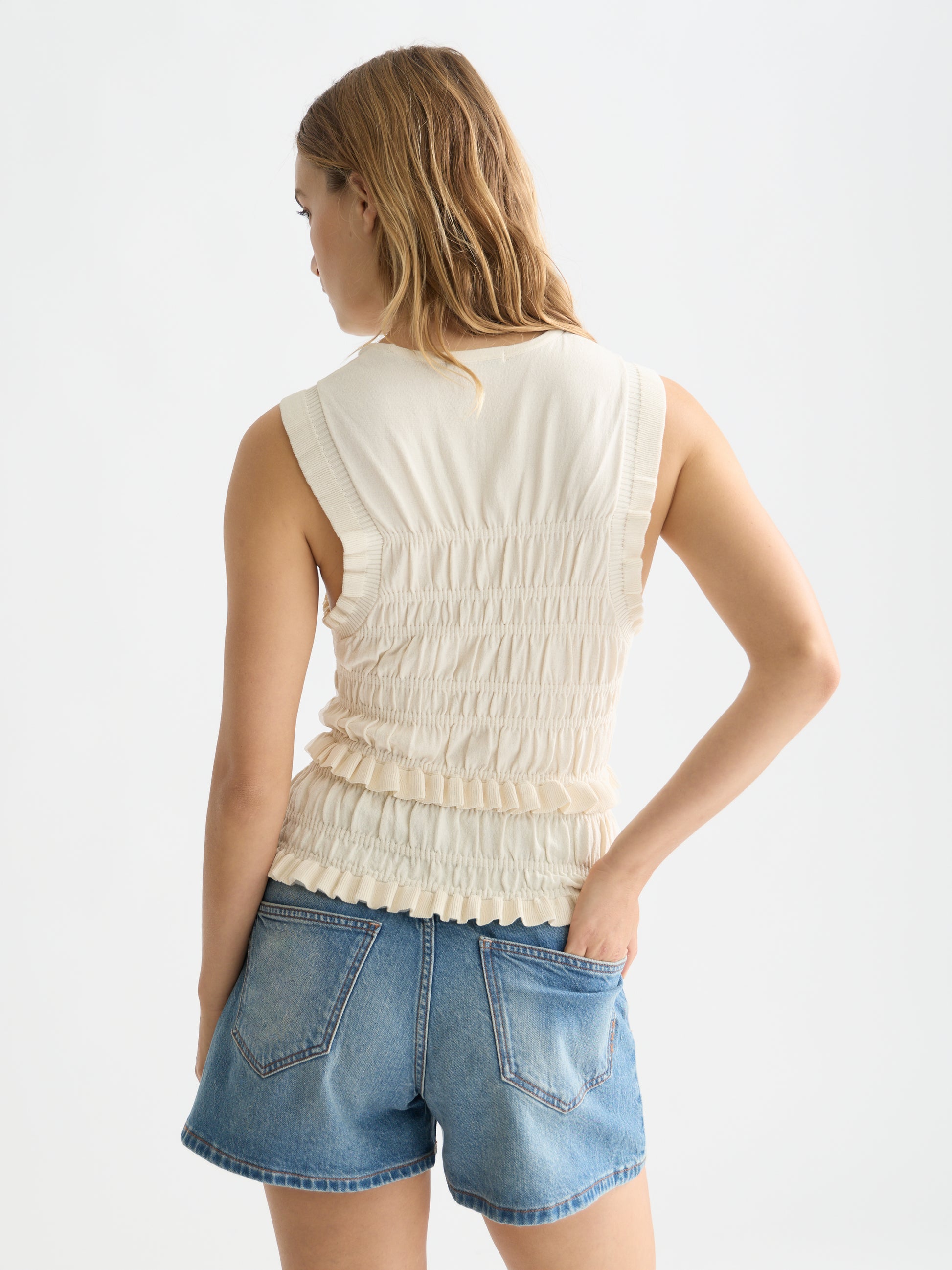 White Smoke גופיית סריג לנשים Smock Stitch SCOTCH & SODA