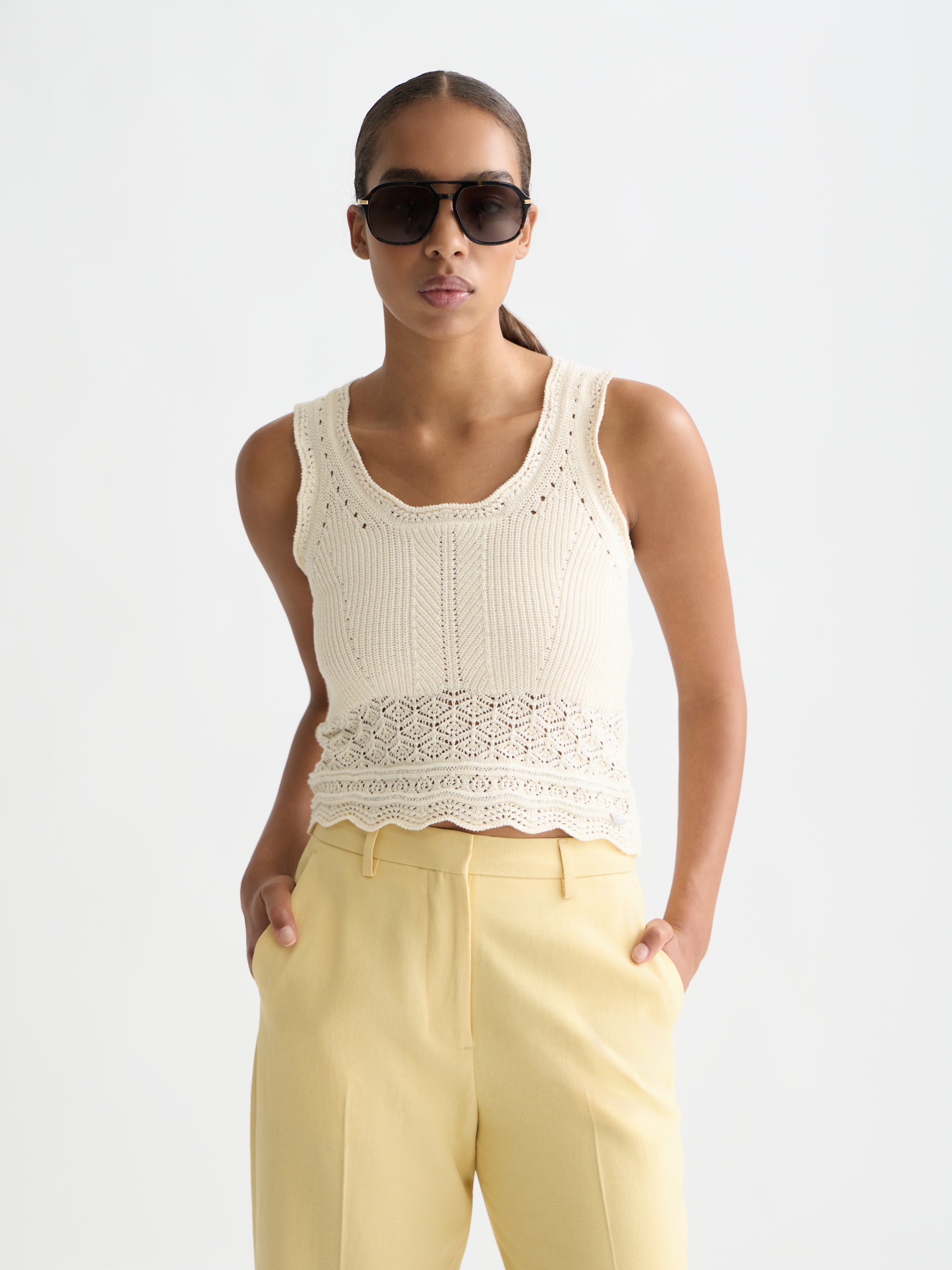 White Smoke וסט סריג לנשים Pointelle SCOTCH & SODA