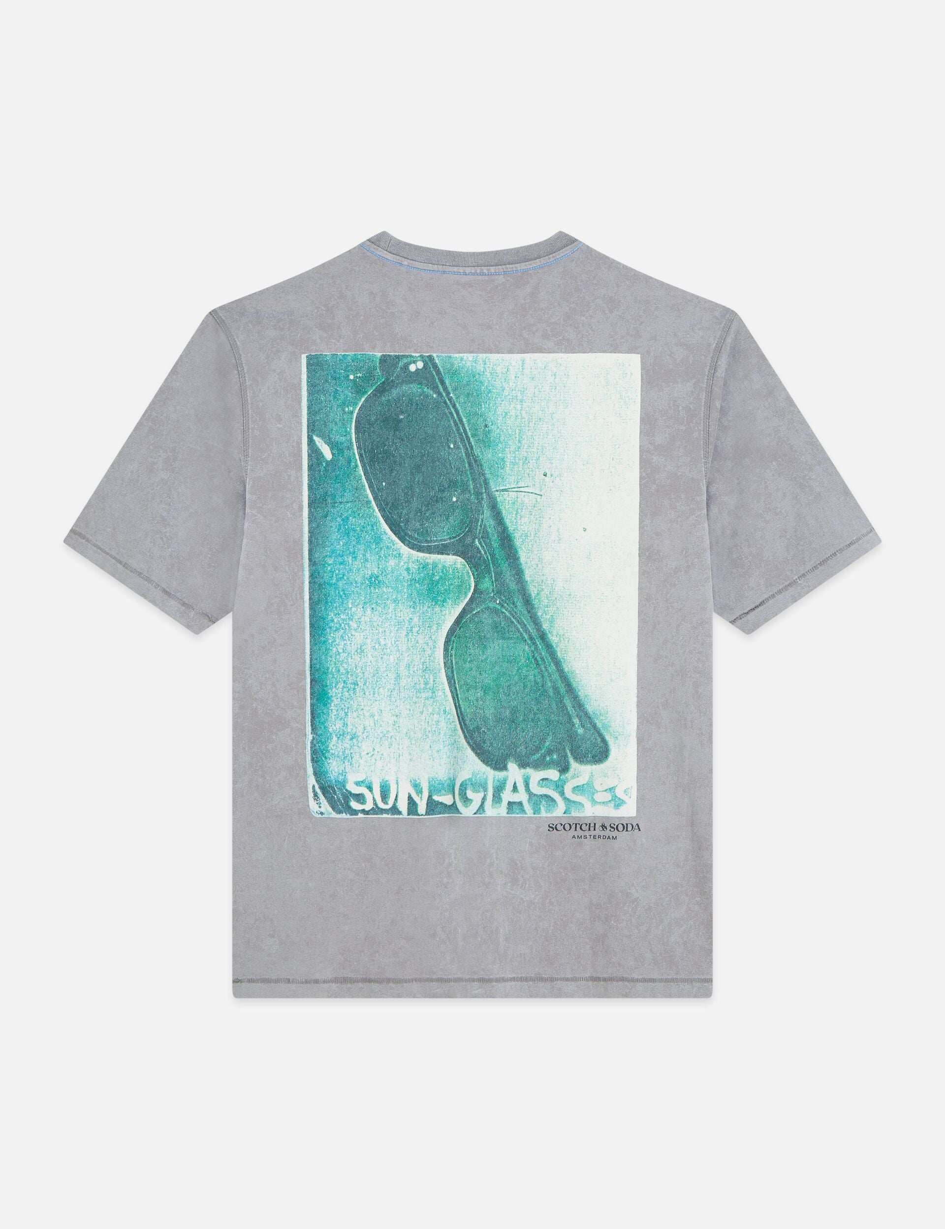 White Smoke טי־שירט בגזרה רחבה לנשים Basquiat Graphic SCOTCH & SODA