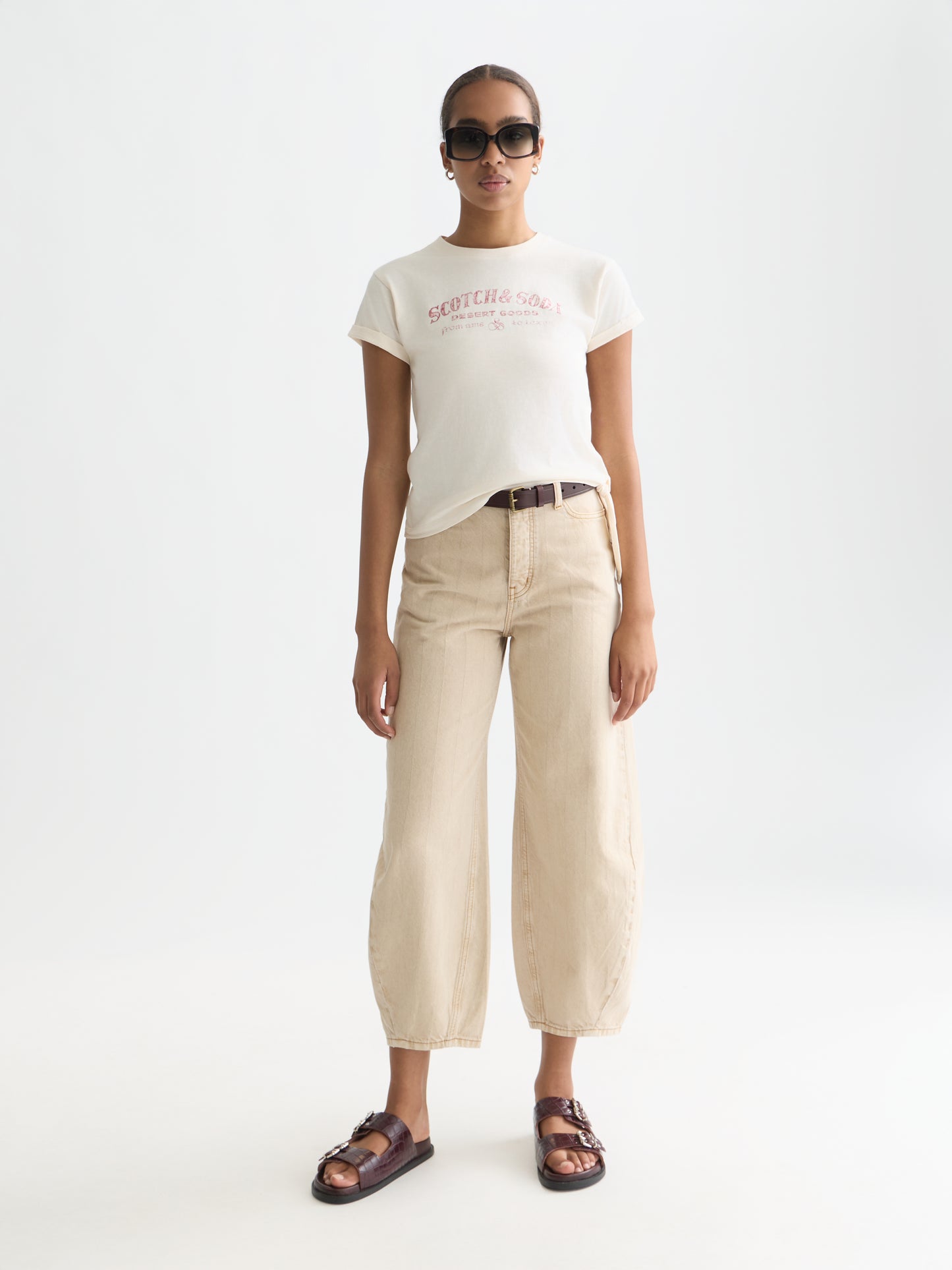 White Smoke ARTWORK T-SHIRT WITH SIDE KNOT טי שירט קצרה SCOTCH & SODA