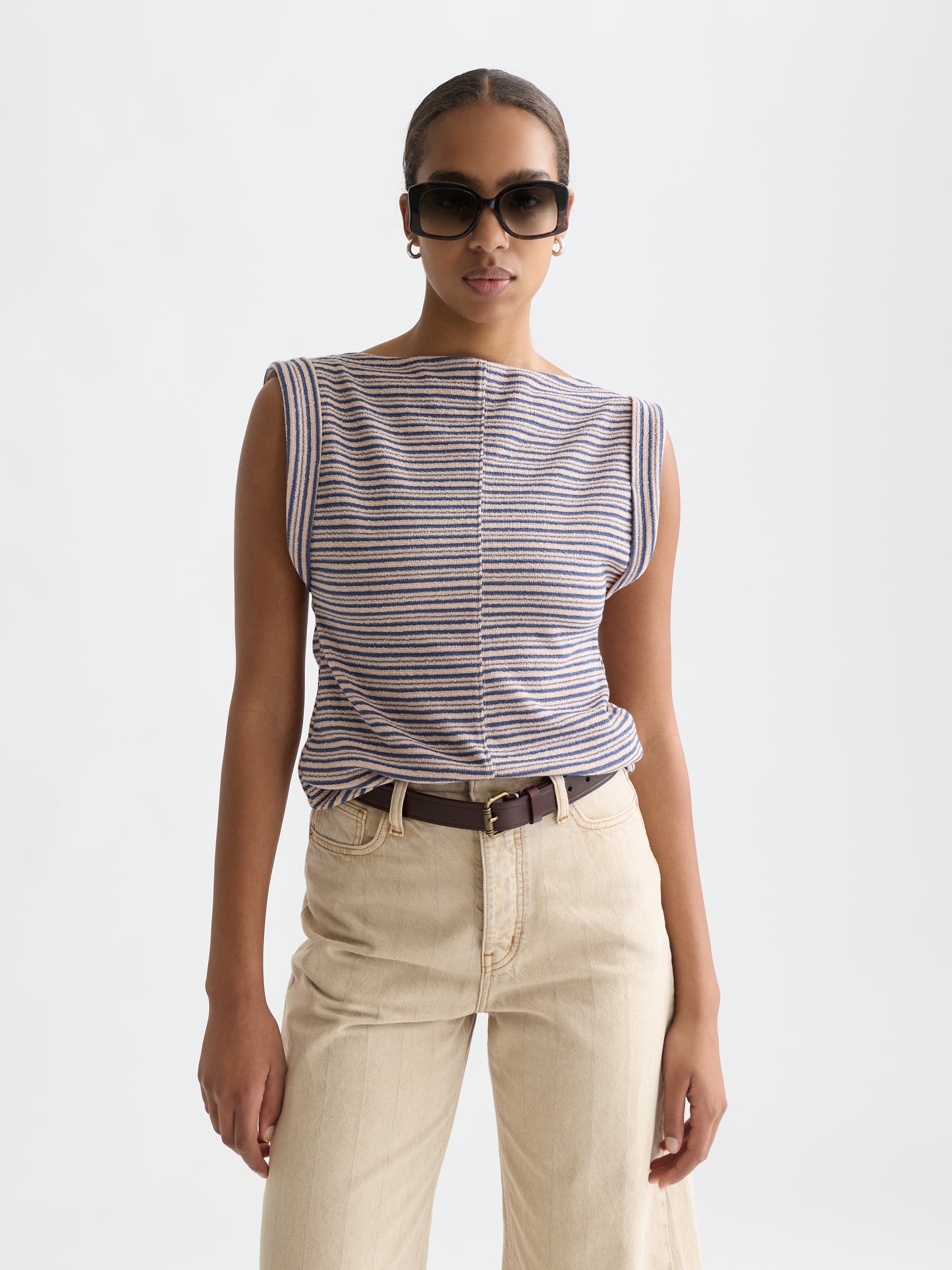 Lavender טי־שירט פסים עם שרוולים מקופלים לנשים Striped SCOTCH & SODA