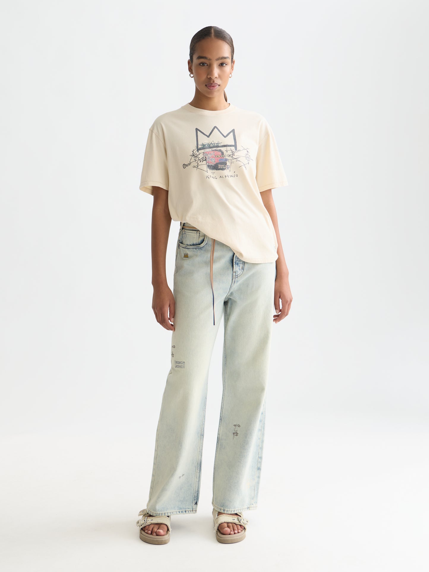 White Smoke טי שירט קצרה לנשים Scotch & Soda x Basquiat SCOTCH & SODA