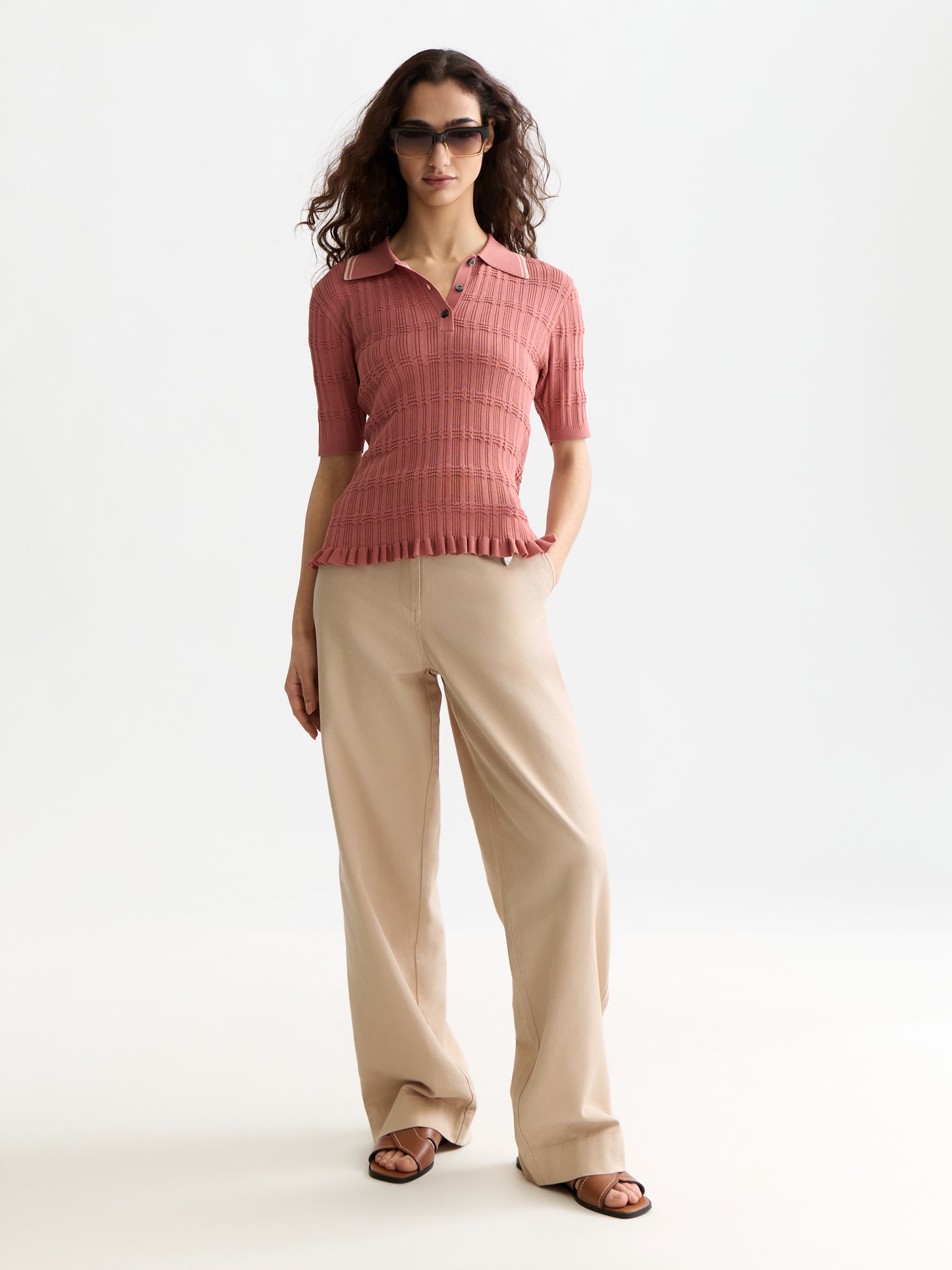 White Smoke חולצה קצרה לנשים Ripple Stitch SCOTCH & SODA