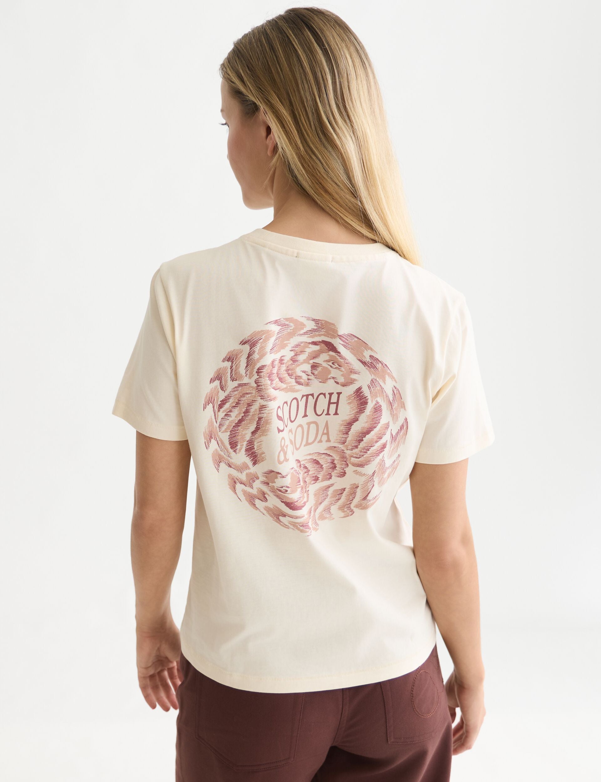 Seashell טי שירט קצרה לנשים Front And Back Artwork SCOTCH & SODA