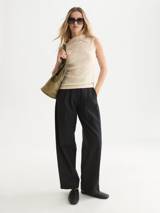 White Smoke גופיה לנשים Embossed Pleat SCOTCH & SODA