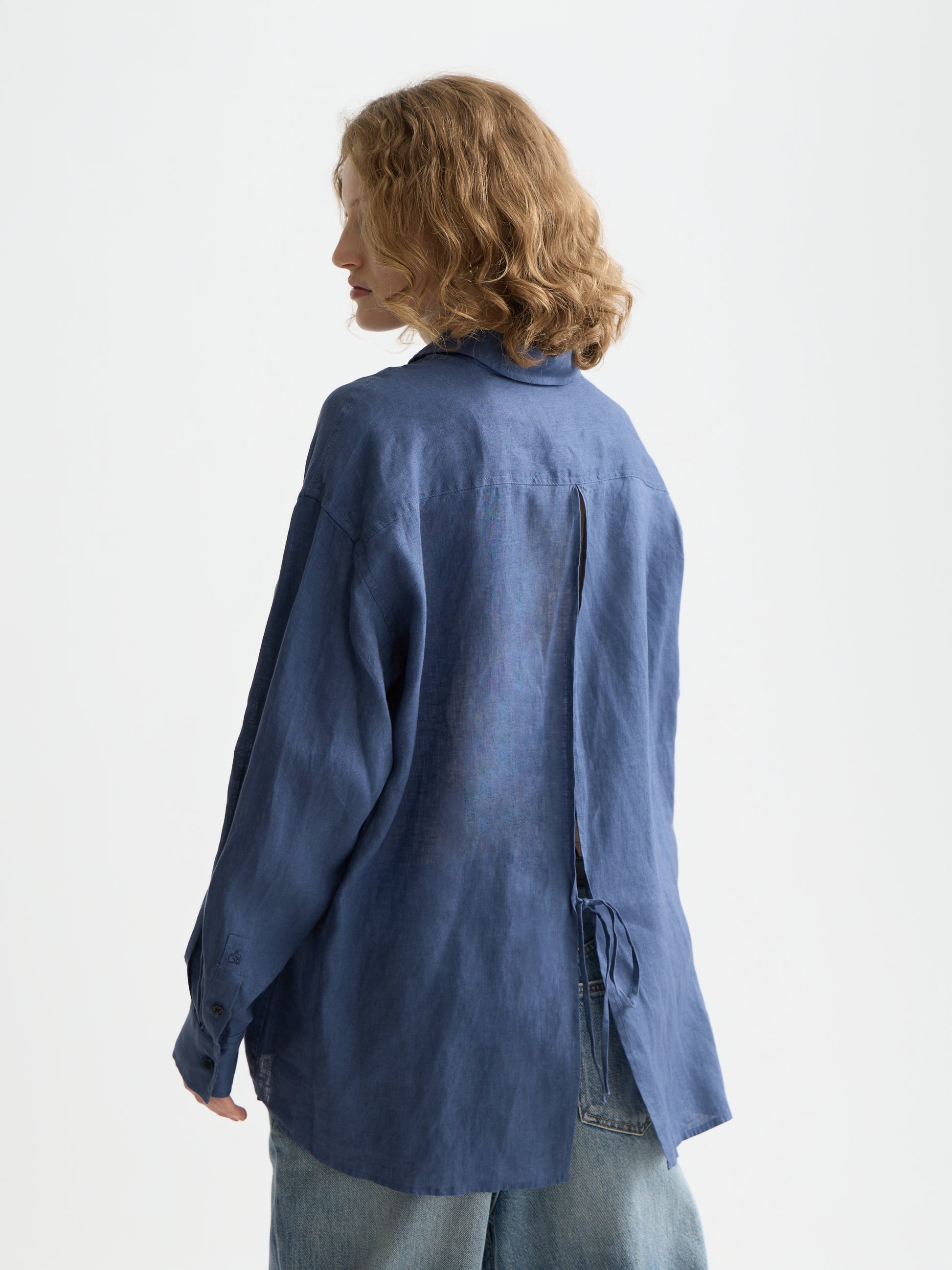 Lavender חולצה מכופתרת ארוכה לנשים Linen Back Detail SCOTCH & SODA