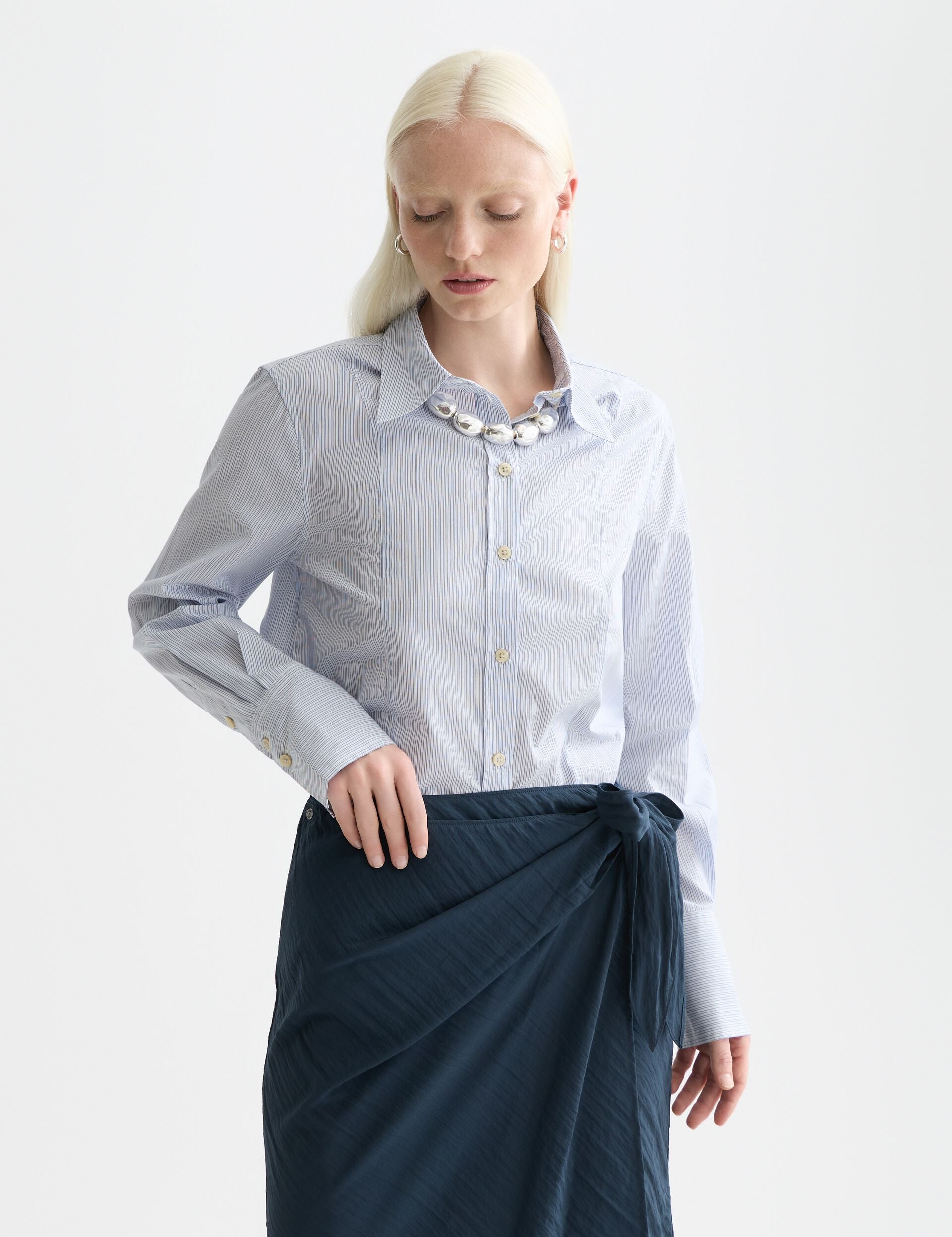 Lavender חולצה מכופתרת ארוכה לנשים Regular Fit Poplin Shirt SCOTCH & SODA