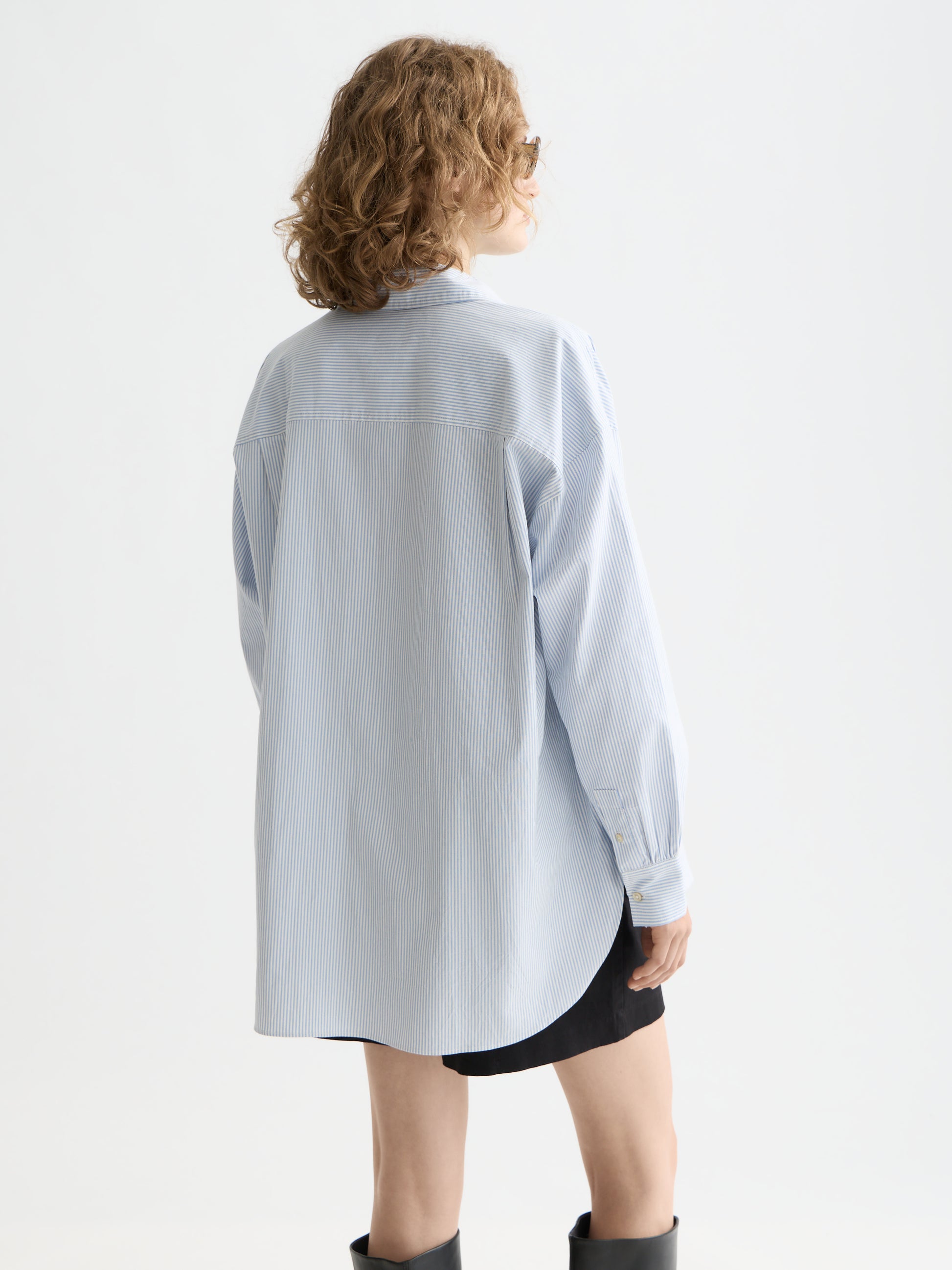 White Smoke CORE GIRLFRIEND OXFORD STRIPES SHIRT חולצה מכופתרת ארוכה SCOTCH & SODA