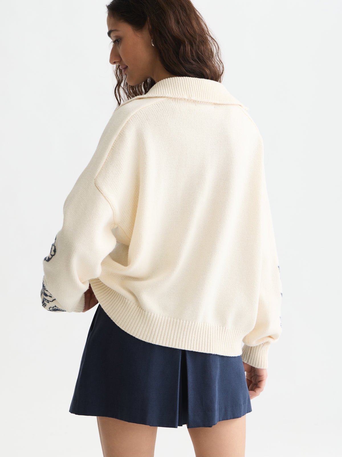 White Smoke קרדיגן לנשים Embroidered Oversized SCOTCH & SODA