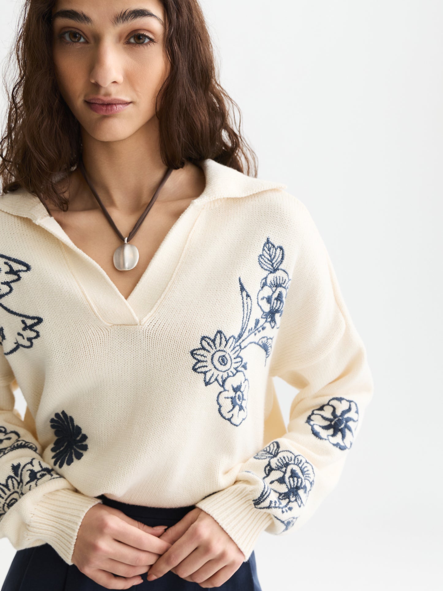 White Smoke קרדיגן לנשים Embroidered Oversized SCOTCH & SODA