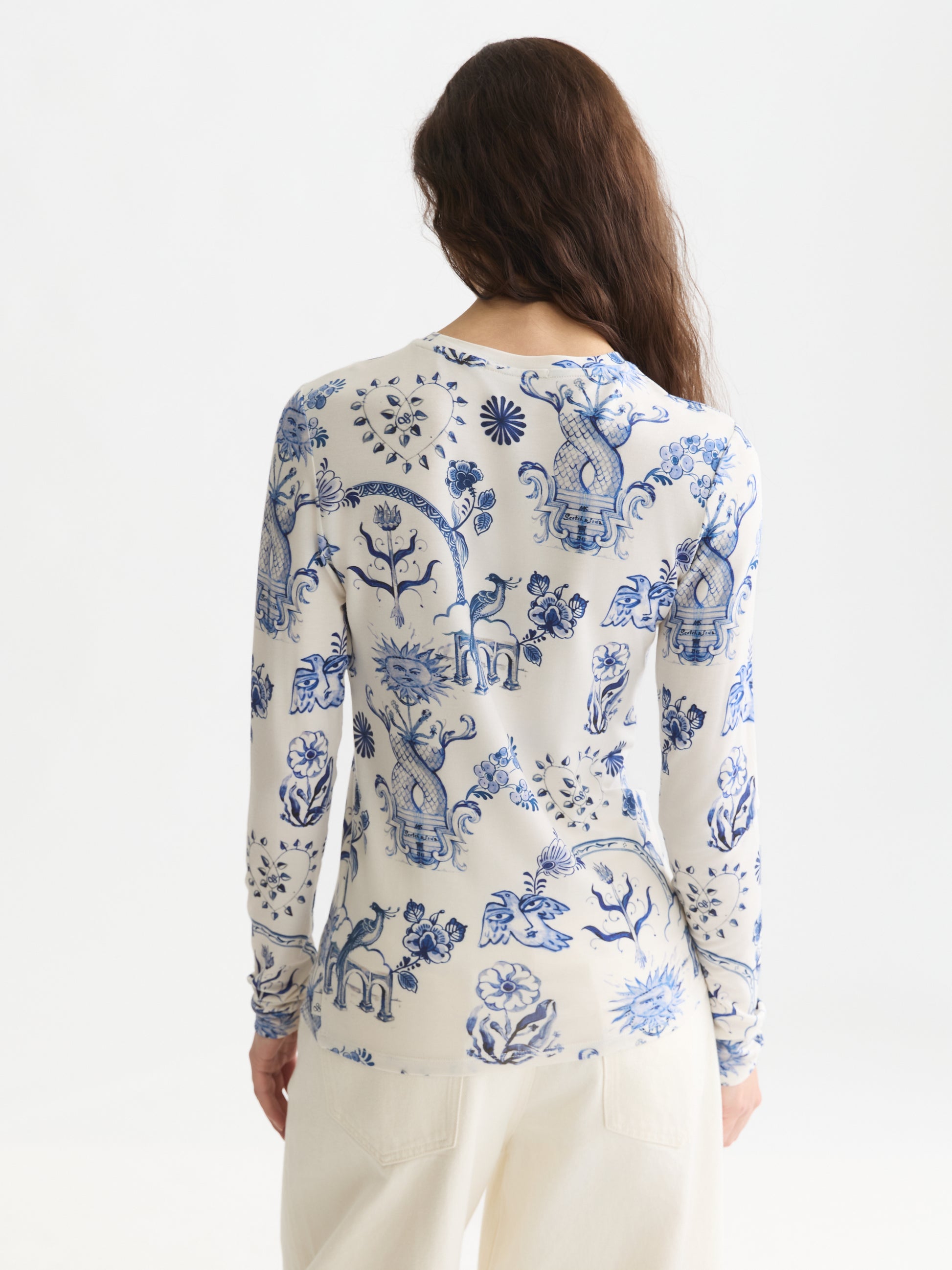 White Smoke טי שירט ארוכה לנשים Printed SCOTCH & SODA