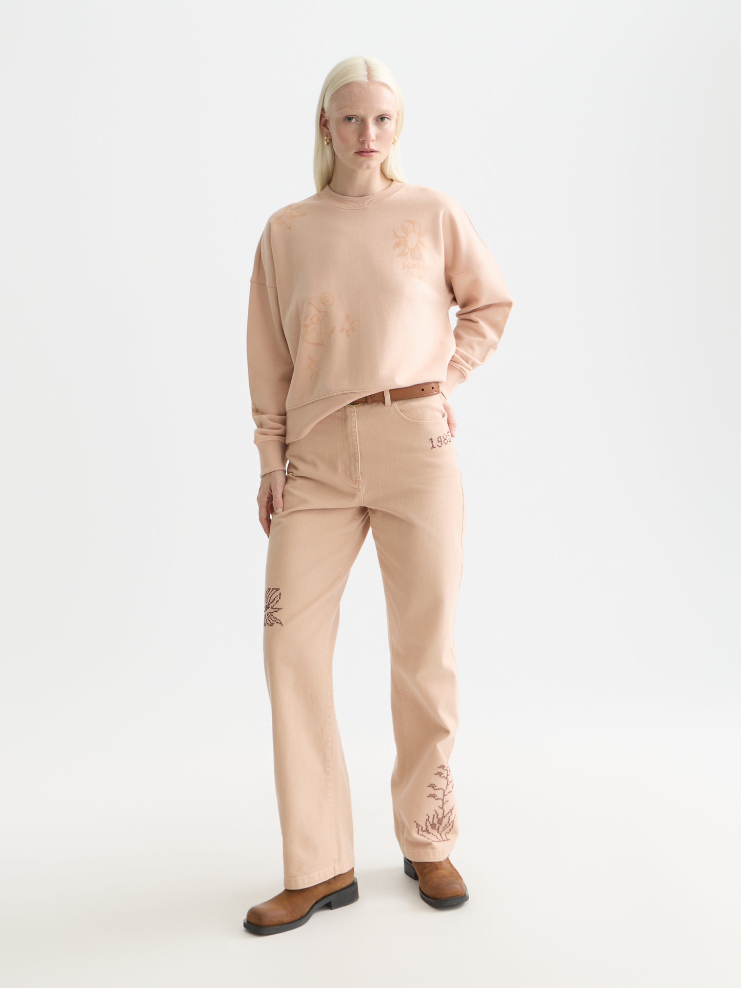 White Smoke סווטשירט לנשים Flock Print SCOTCH & SODA