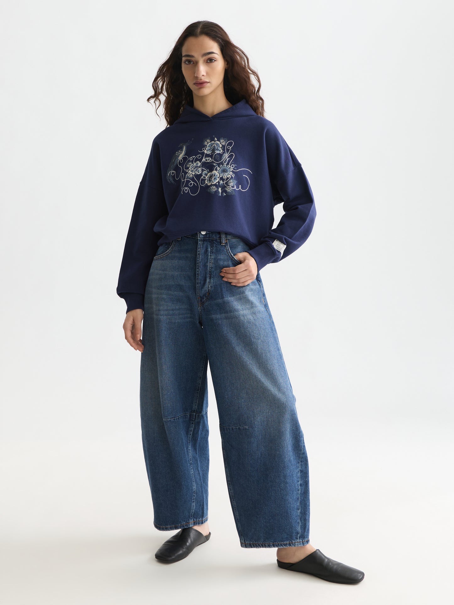 White Smoke קפוצ'ון לנשים Embroidered Detail SCOTCH & SODA