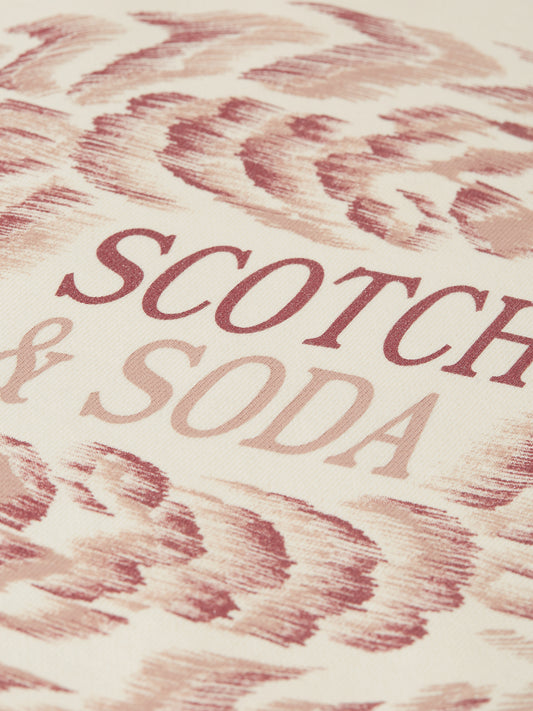 Light Gray סווטשירט לנשים Front Artwork SCOTCH & SODA