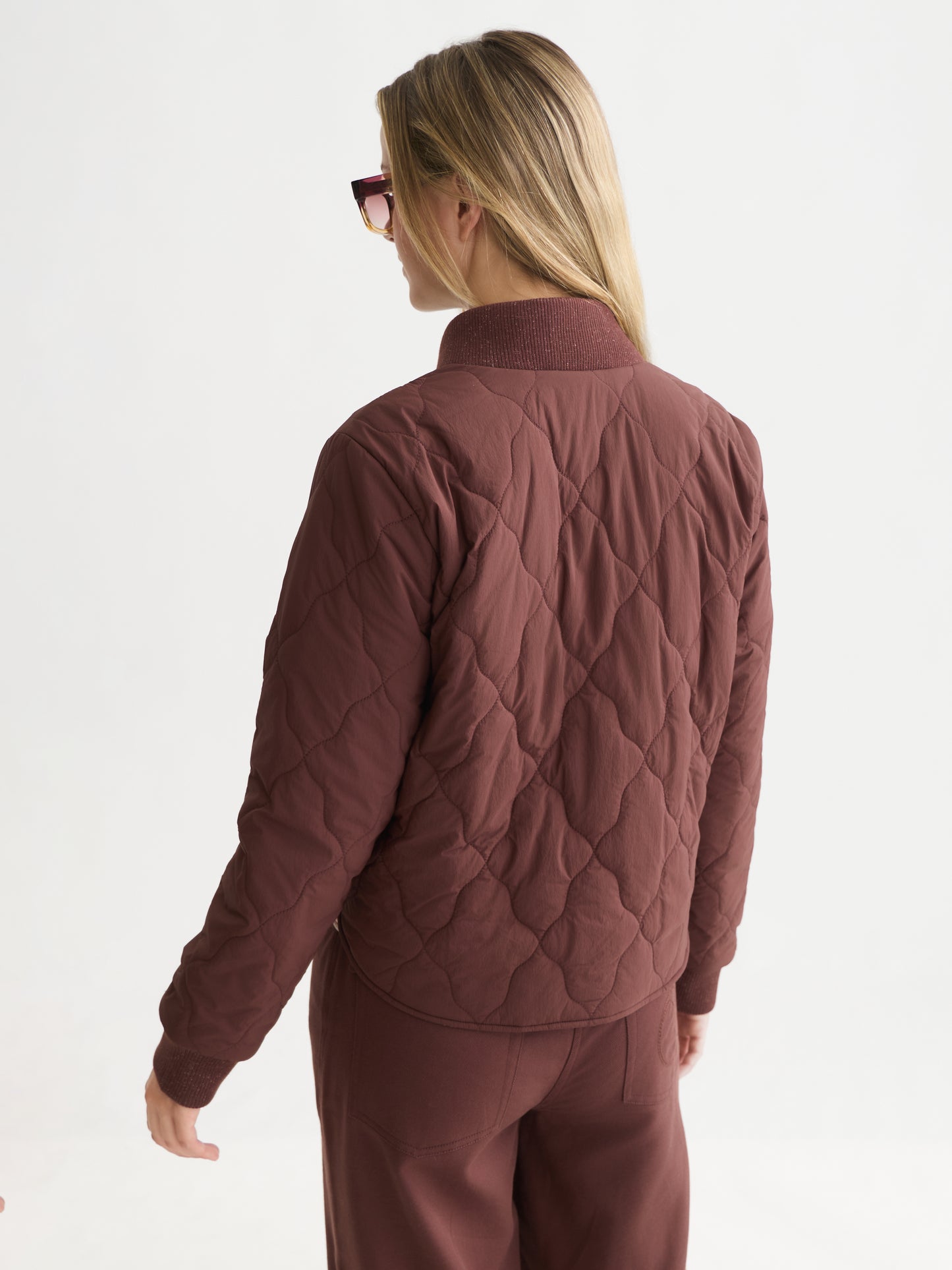Lavender ג'קט דו צדדי לנשים Reversible Quilted Bomber SCOTCH & SODA