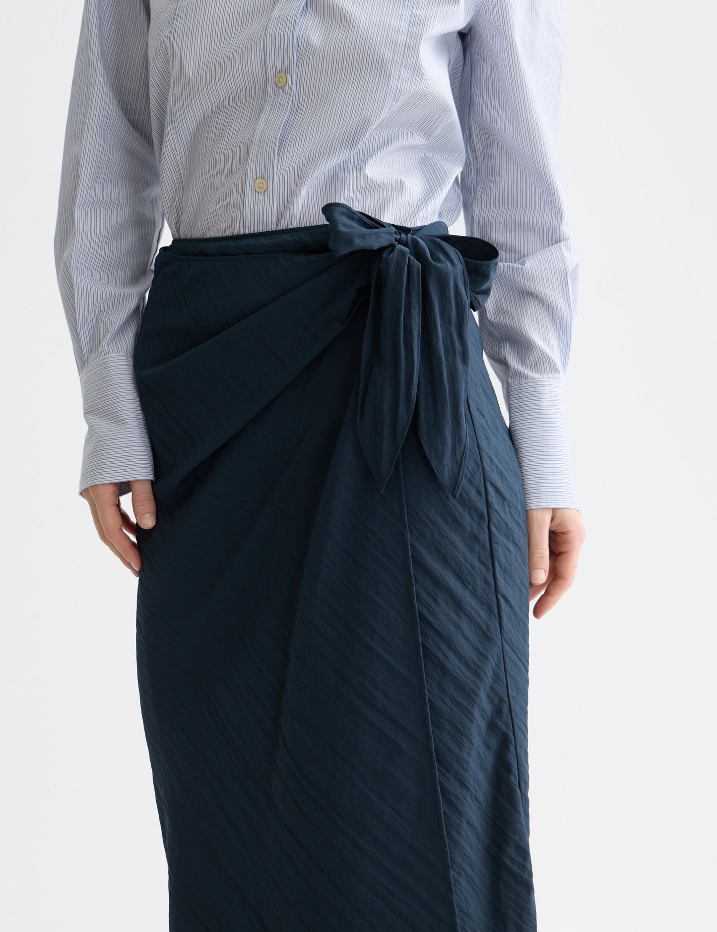 Black חצאית מידי לנשים Tie Wrap SCOTCH & SODA