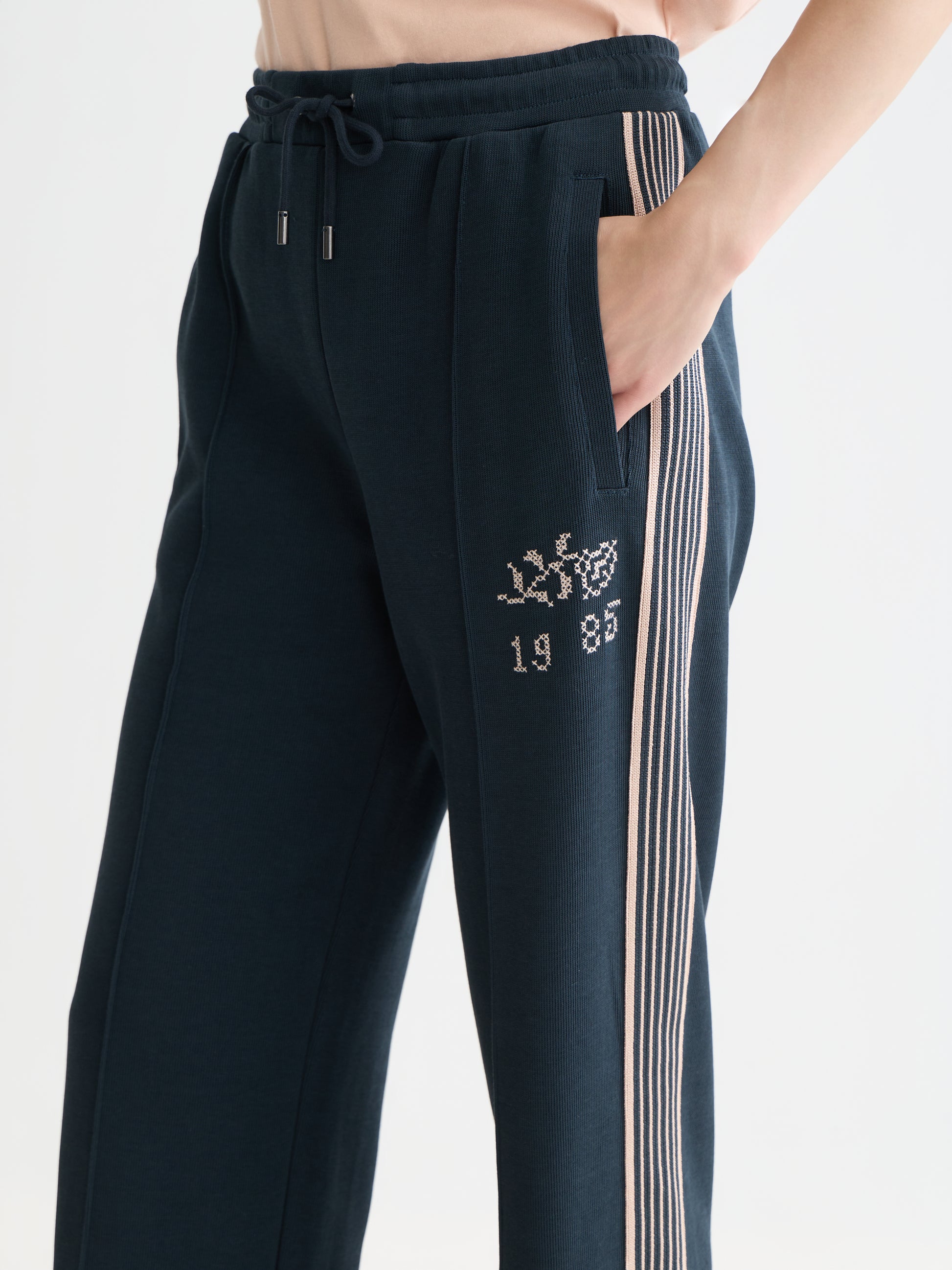 Black INTERLOCK SWEATPANTS מכנסיים ארוכים SCOTCH & SODA