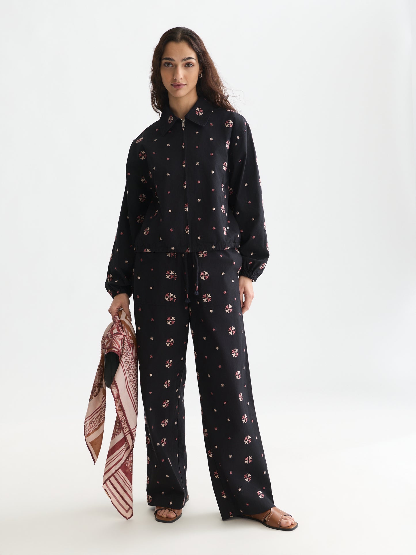 Black מכנסיים ארוכים לנשים Noa SCOTCH & SODA