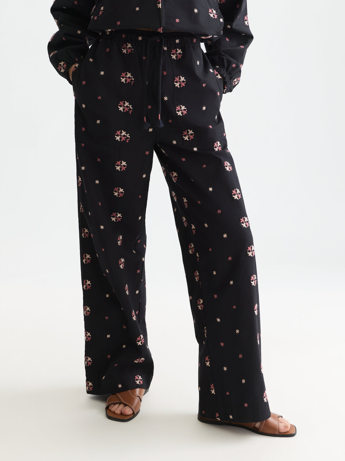 Black מכנסיים ארוכים לנשים Noa SCOTCH & SODA