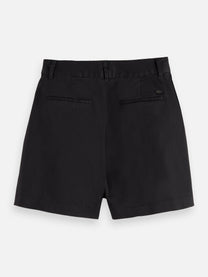 Black מכנסיים קצרים לנשים Abott Chino SCOTCH & SODA