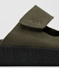 Dark Slate Gray כפכפי זמש לגברים Veja Etna VEJA