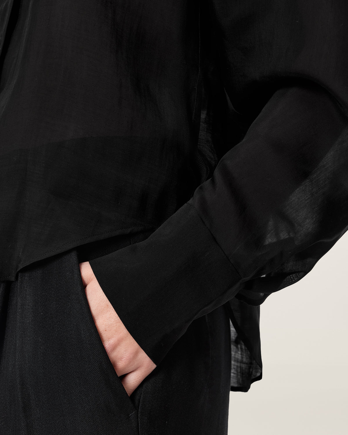 Black חולצה מכופתרת ארוכה לנשים Cory ALLSAINTS