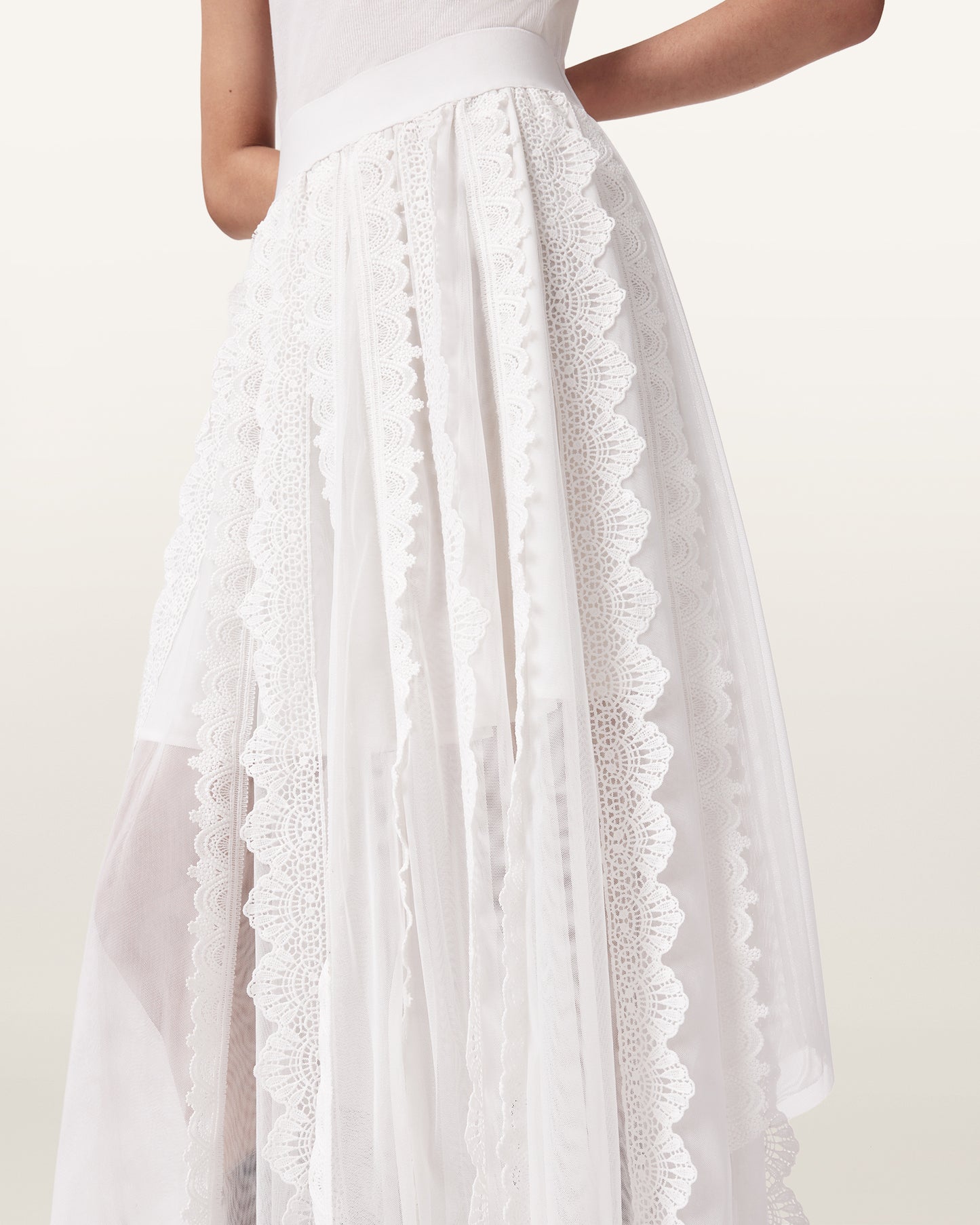 חצאית מידי לנשים Vashtie