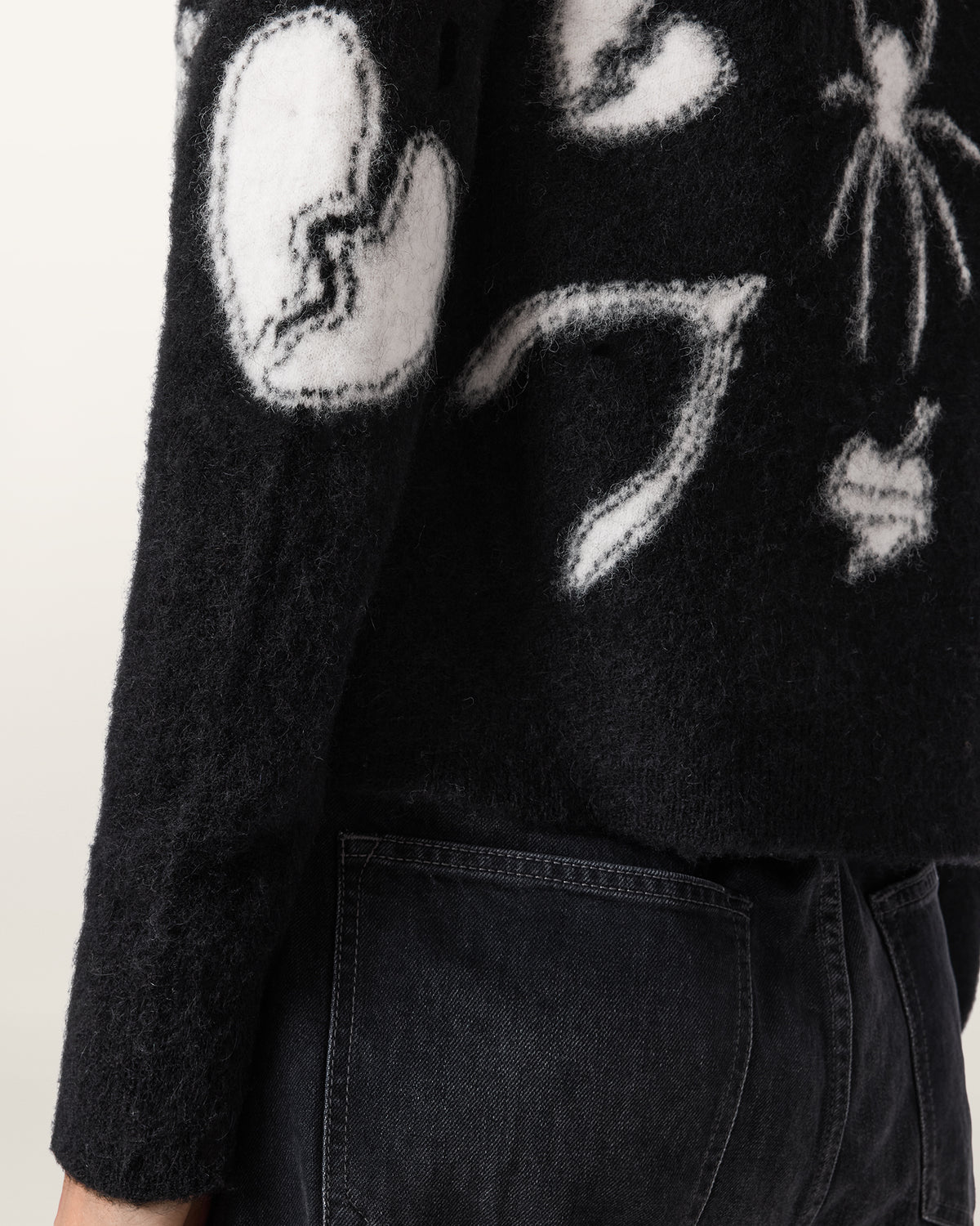 Black סוודר לנשים Charm ALLSAINTS