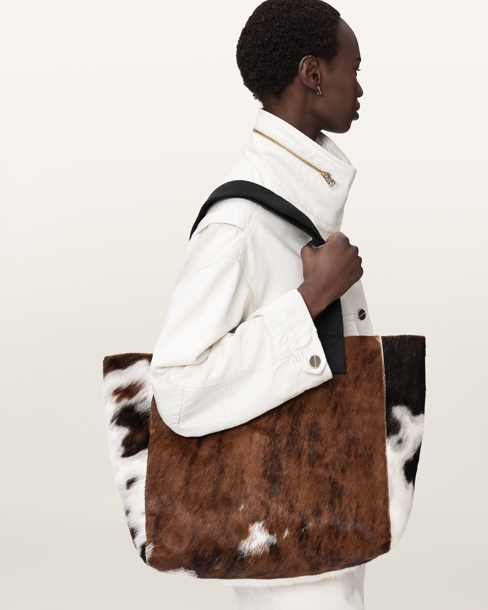 Seashell תיק צד לנשים Izzy Cow Leather ALLSAINTS