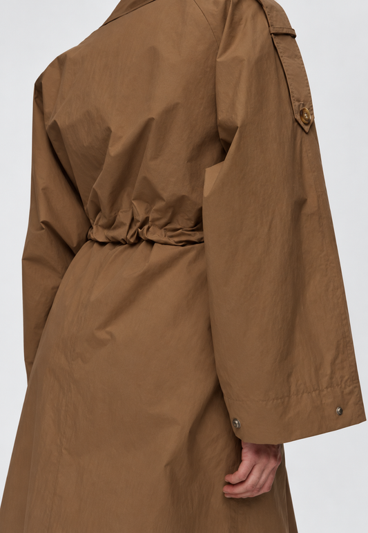 Dark Olive Green מעיל Minimum Disa לנשים MINIMUM