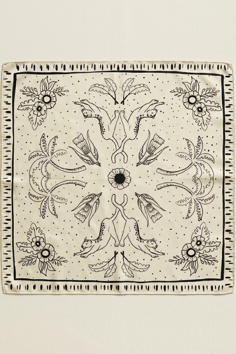 Light Gray מטפחת The Boundless Scarf HERSTORY