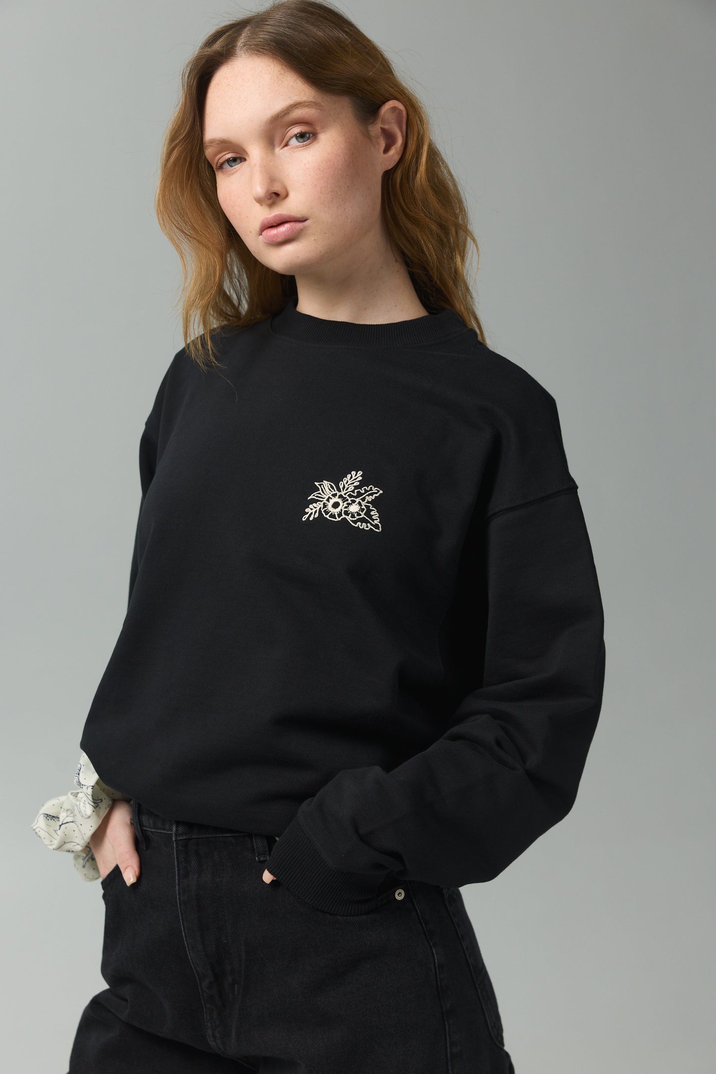 Black סווטשירט The Unstoppable Crewneck HERSTORY