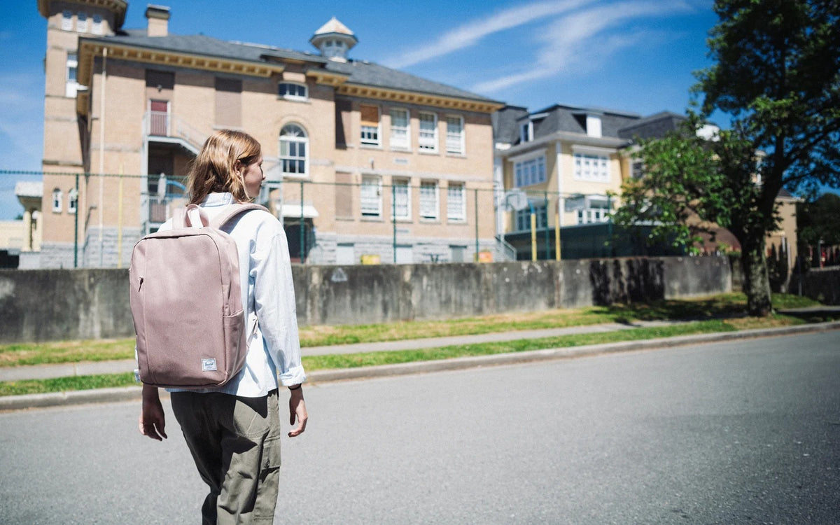 תיק גב Herschel Wesbrook 24L