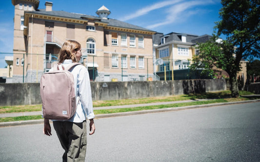 Gray תיק גב Herschel Wesbrook 24L HERSCHEL