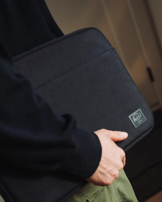 Black נרתיק למחשב Herschel Denman 15–16 Inch Tech HERSCHEL