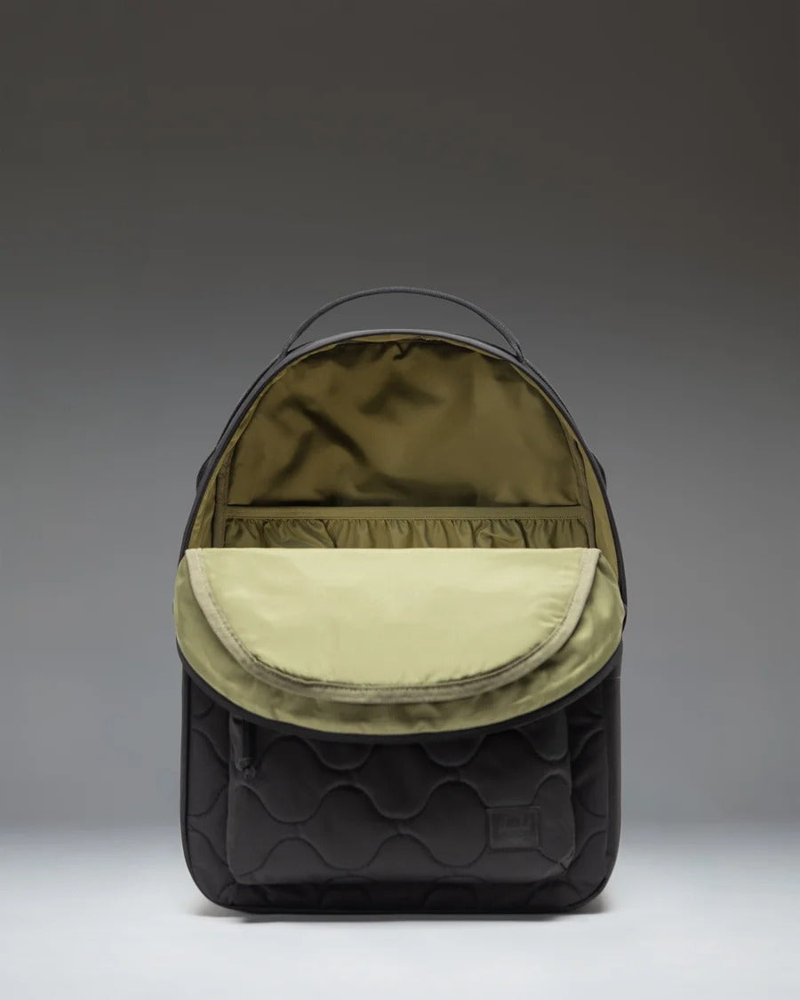תיק גב Herschel Classic XL Quilted 30L