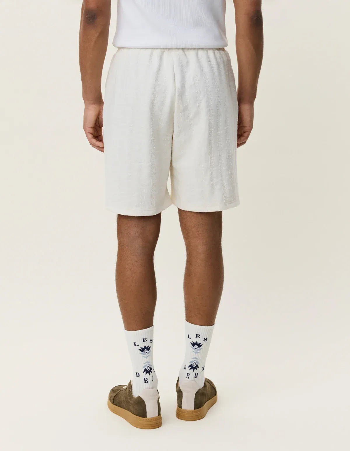 Antique White מכנסיים קצרים לגברים Stripe Jacquard Shorts LES DEUX