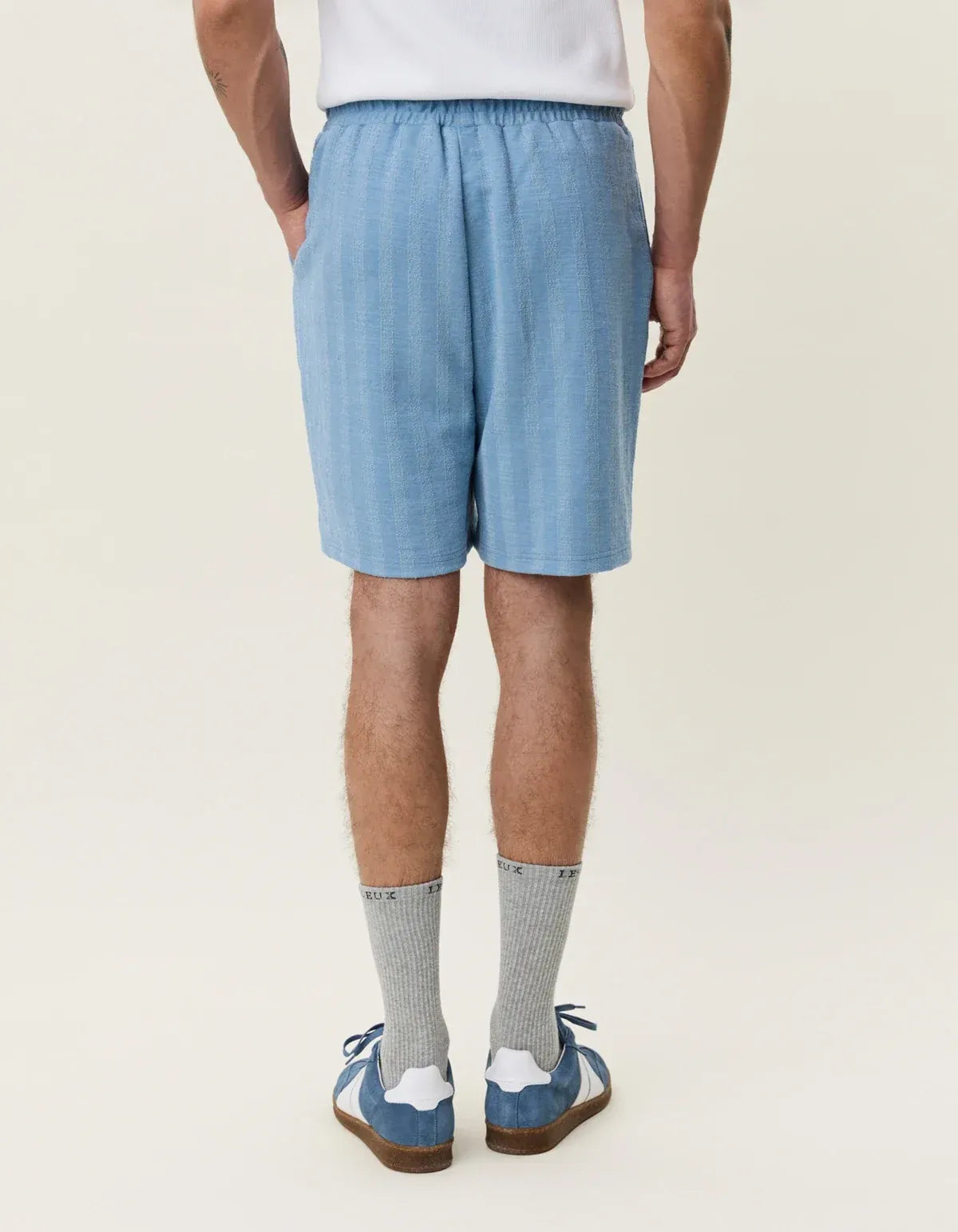 Antique White מכנסיים קצרים לגברים Stripe Jacquard Shorts LES DEUX