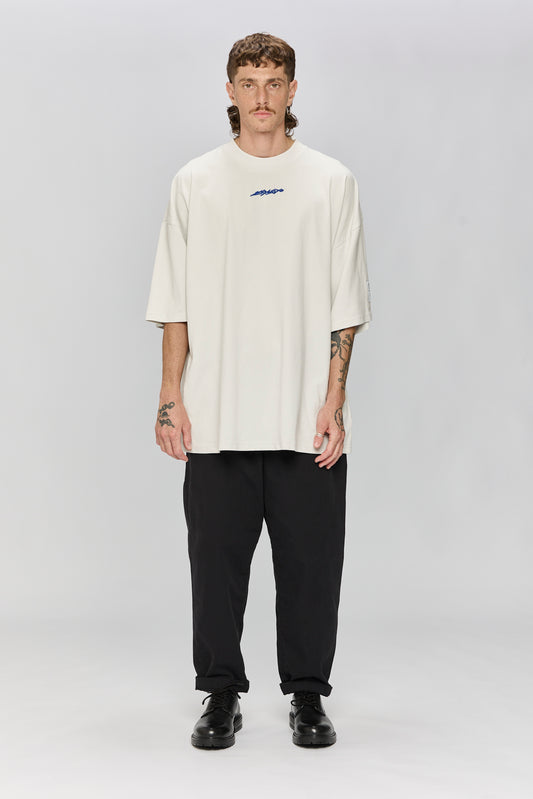 Light Gray טי שירט קצרה לנשים / גברים Atmos LAZY EYE PPL