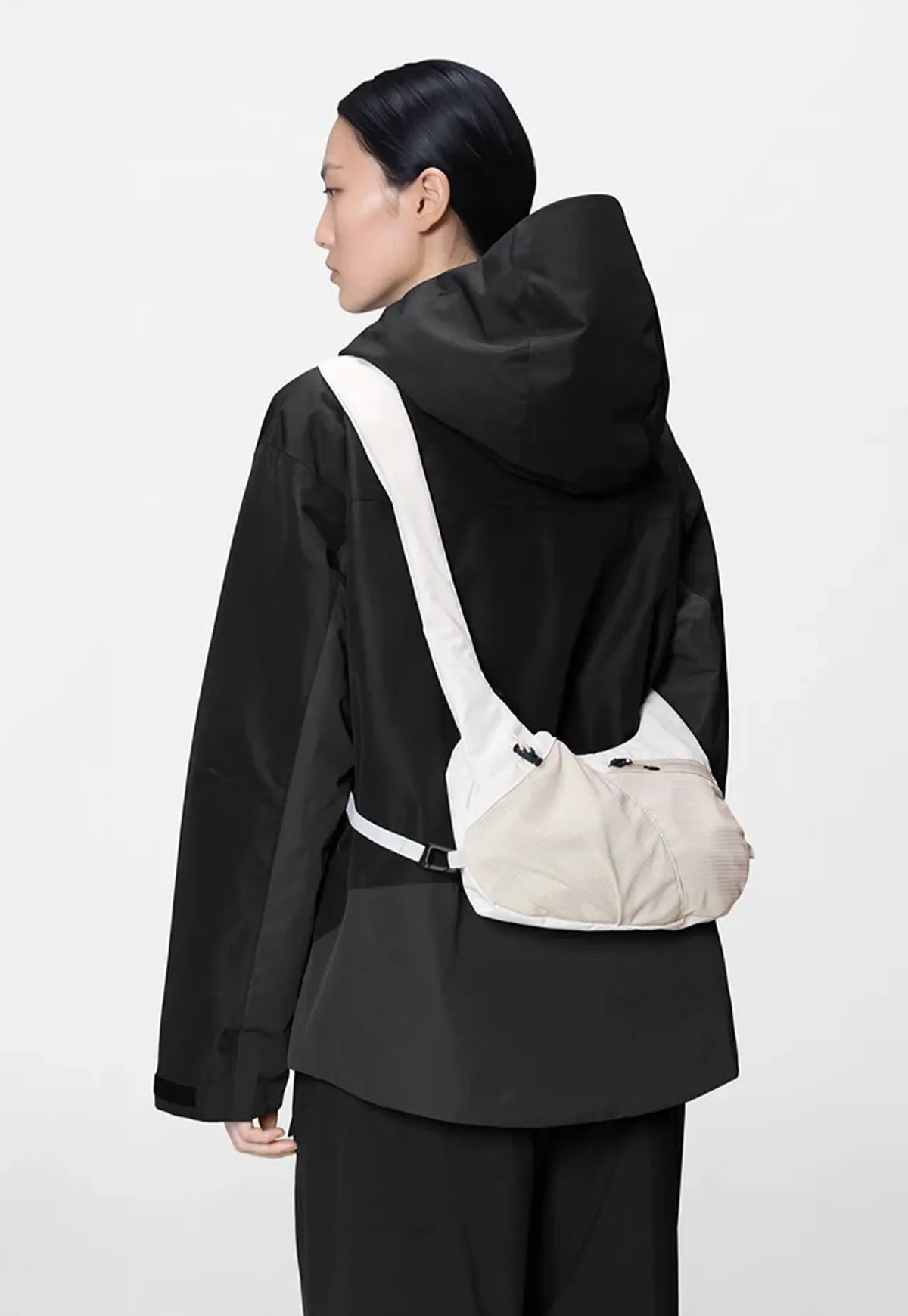 תיק צד Rains Niseko Trail Crossbody W3 יוניסקס