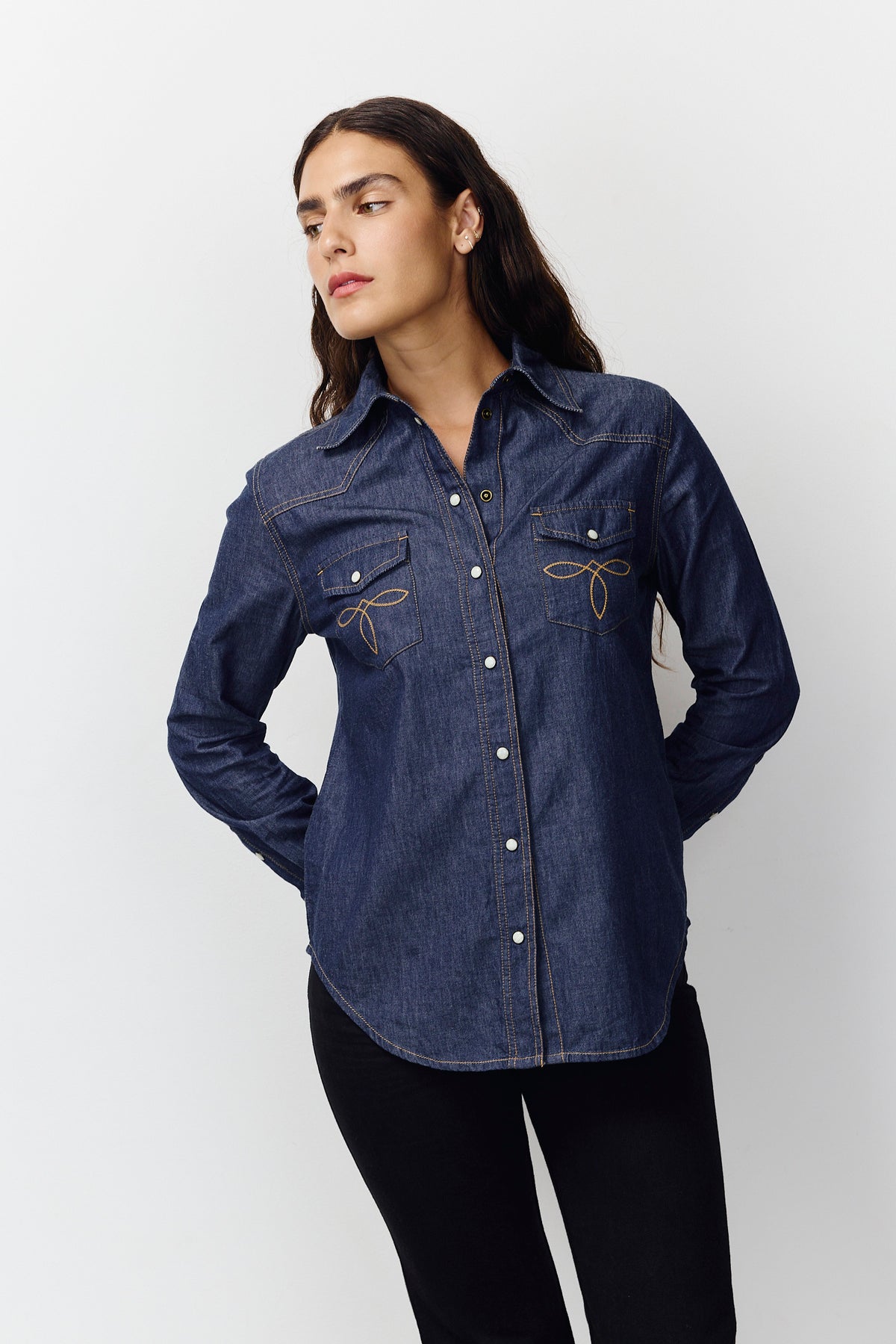 Lavender חולצת ג'ינס מכופתרת לנשים Denim Button Down PAPER