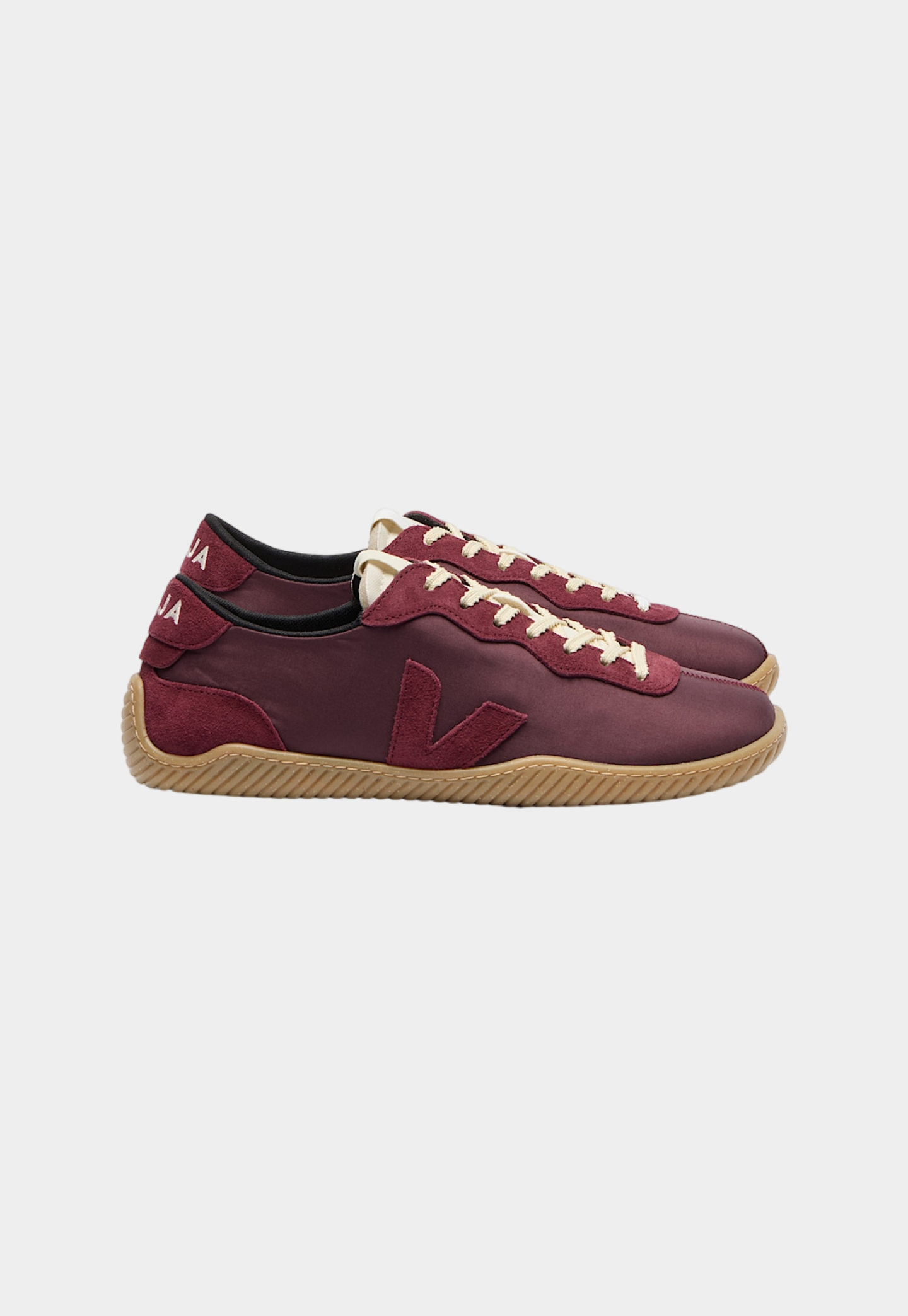 Lavender סניקרס לנשים VEJA x Baserange Nolyn Sneaker VEJA