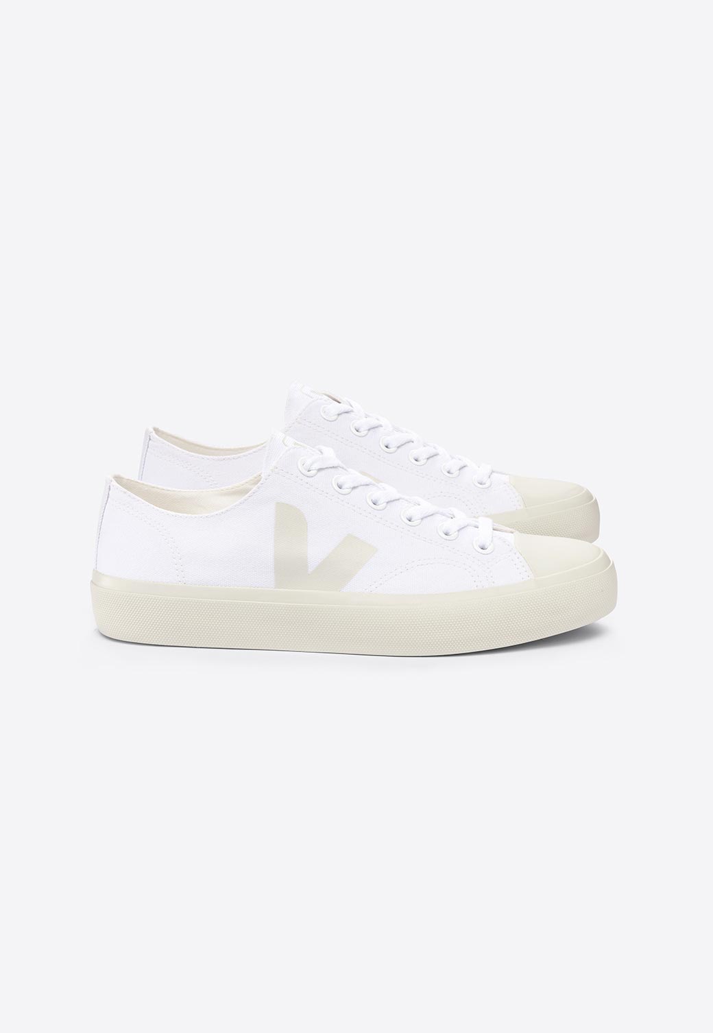 White Smoke סניקרס מקנבס לנשים Wata II Low VEJA