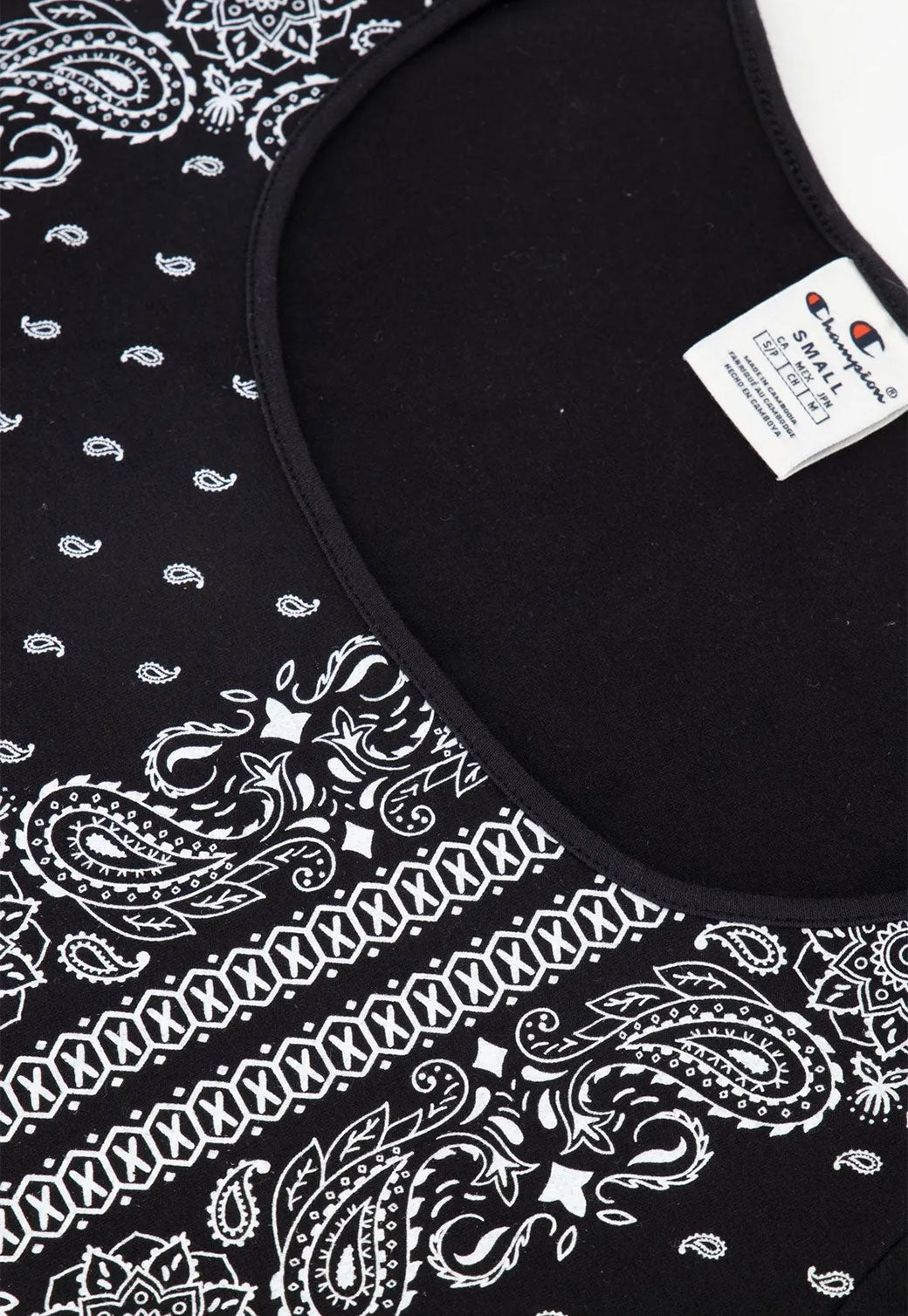 Black חולצה קצרה מפתח עגול בהדפס בנדנה לנשים CHAMPION