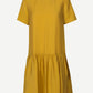 Dark Goldenrod שמלת מיני קצרה עם כיווצים ומפתח עגול SAMSOE SAMSOE