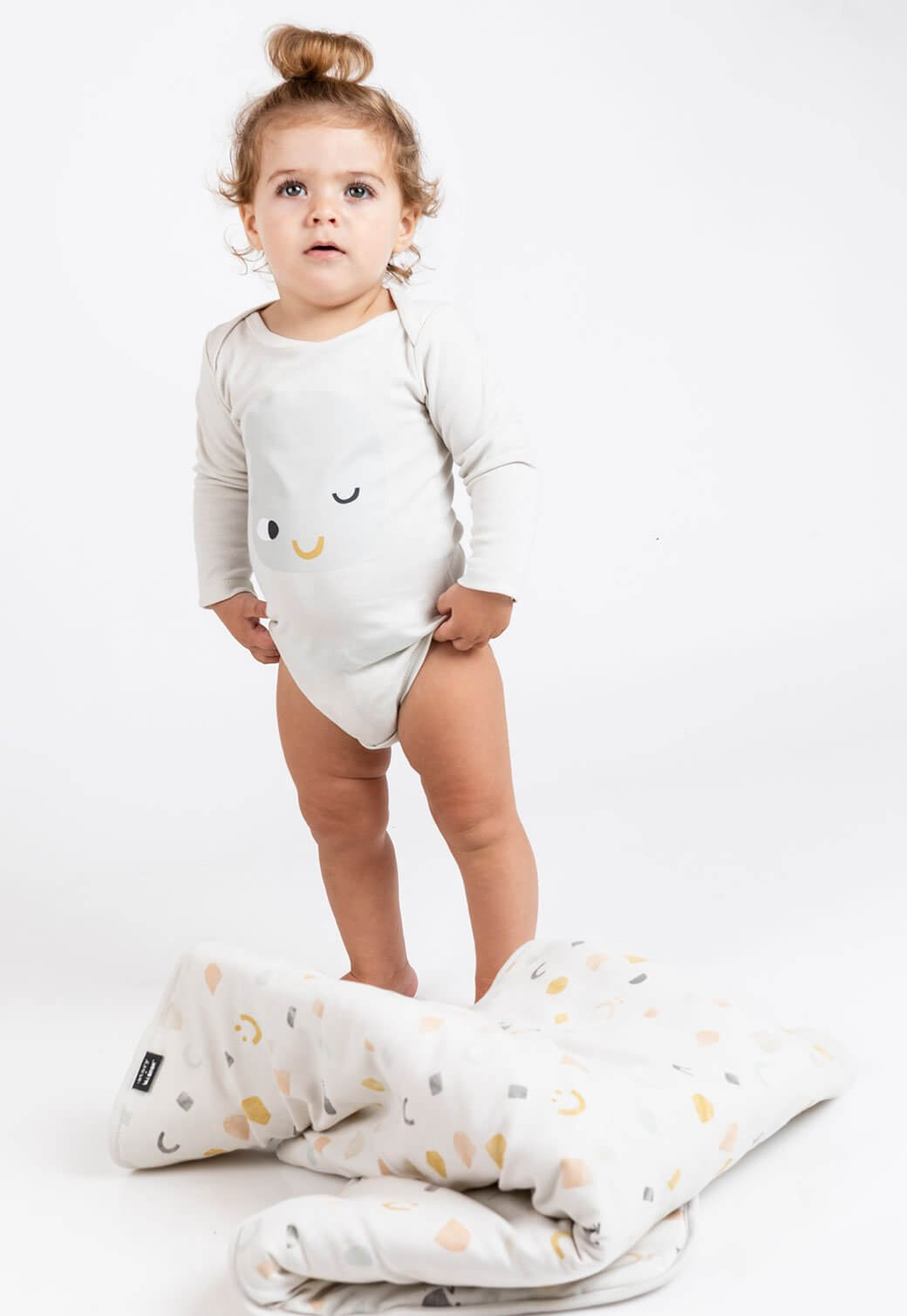 White Smoke בגד גוף ארוך עם הדפס story X MINENE