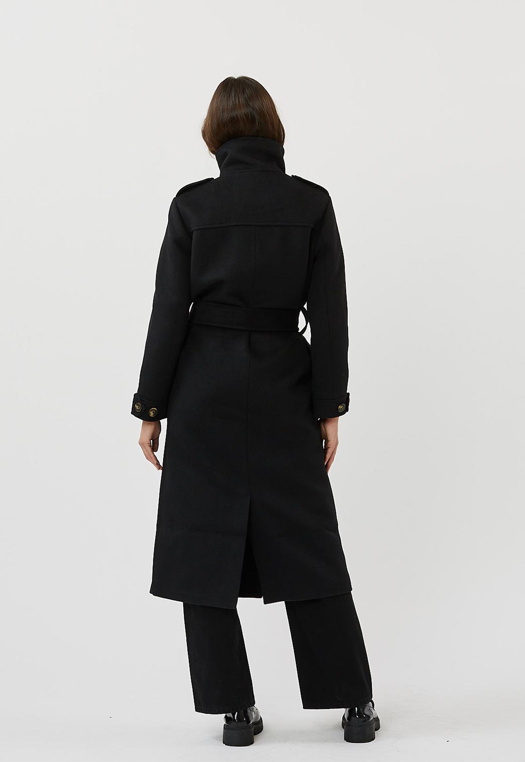 Black מעיל עם חגורת מותן לנשים Balani 2.0 MINIMUM
