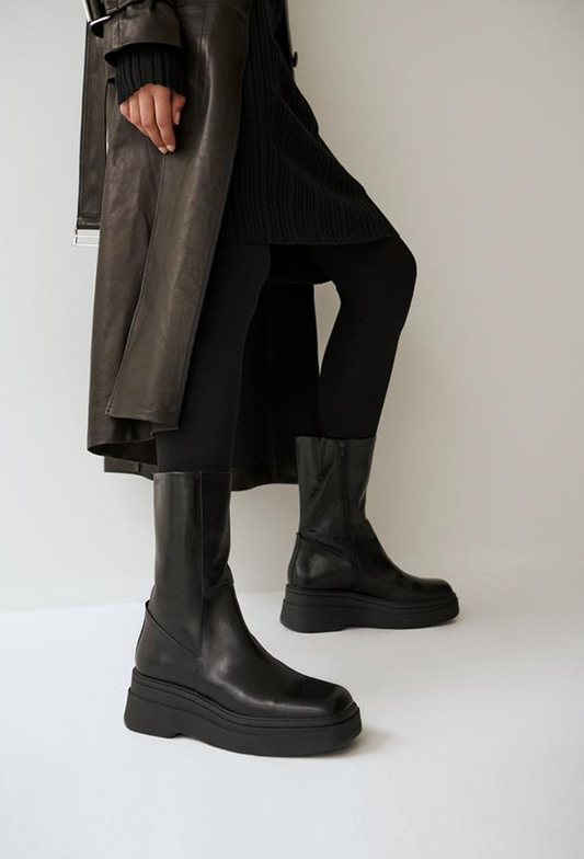Black מגפיים עם פלטפורמה Carla VAGABOND